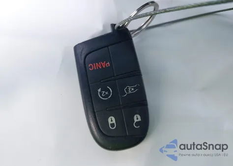 2017 Jeep Grand Cherokee Overland из США, поврежденный, VIN 1C4RJFCT8HC692662